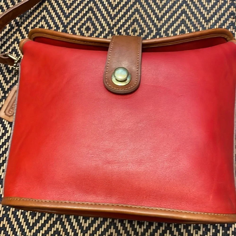 Vintage Coach Binocular Spectator 6853 (9853) RED WITH TABAC and brass - Picture 4 of 15